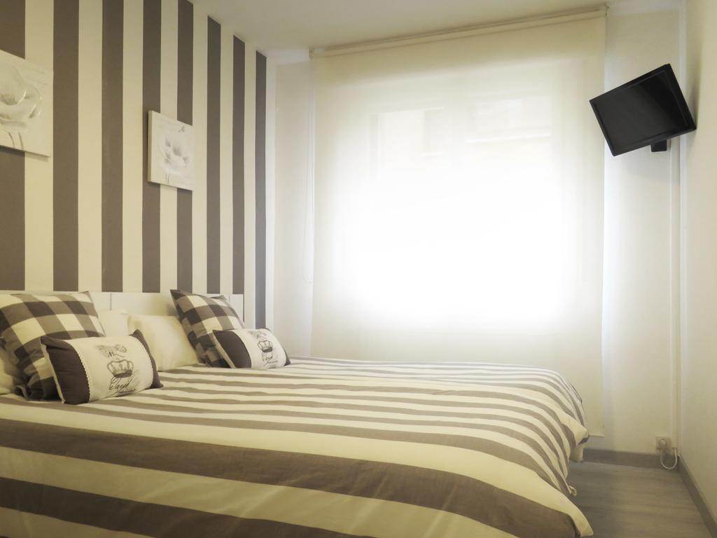 Pension Mayte Памплона Экстерьер фото